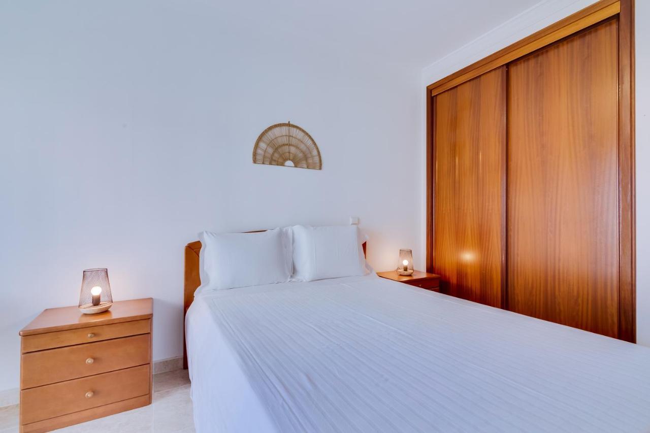 Al - Apartamento Atlantida Mar Quarteira Luaran gambar
