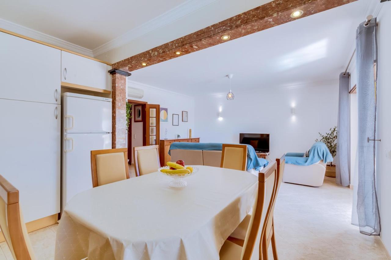 Al - Apartamento Atlantida Mar Quarteira Luaran gambar