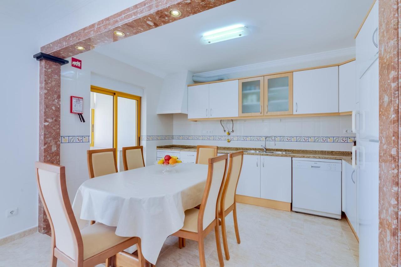 Al - Apartamento Atlantida Mar Quarteira Luaran gambar